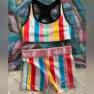 Girls Nike Set Small EUC